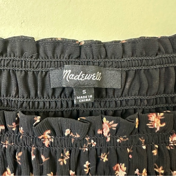 (Re)sourced Georgette Lucie Bubble-Sleeve Smocked Top in Stem Scatter Size Small - Picture 8 of 13